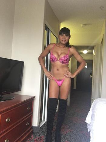, 31  transgender escort, Calgary